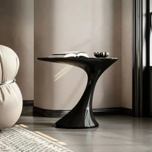 Puzzle High-Gloss Side Table