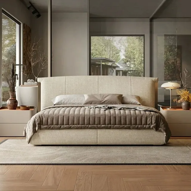 Upholstered Minimalist Bed